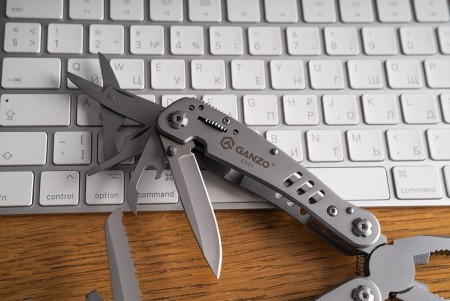 Уцененный товар Мультитул Ganzo G301 (21 в 1) серебристый (мятая упаковка)