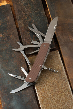 Многофункциональный нож Ruike L41-N коричневвый