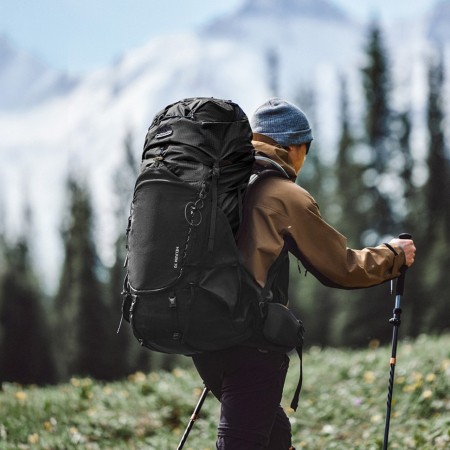 Рюкзак Naturehike CNK2450XB014 Helium 70 л черный L,6975641883883