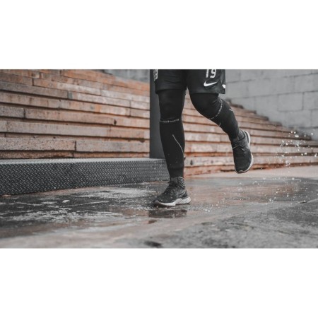 Водонепроницаемые носки Dexshell Mudder компрессионные черный/серый