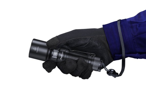 Уцененный товар Фонарь Fenix C7(Вскрытая, поврежденная упаковка)