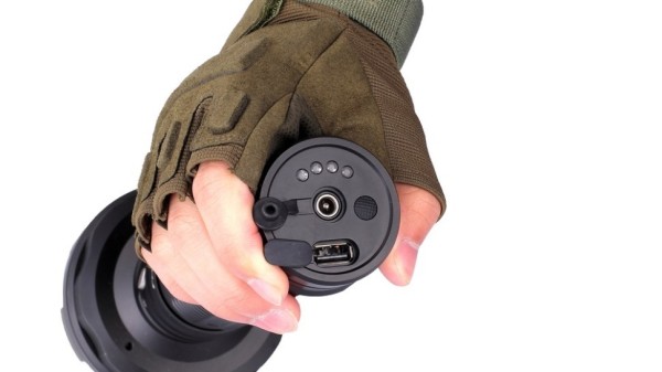 Уцененный товар Фонарь Fenix RC40 Cree XM-L2 U2 LED, (Витринный образец без аккумулятора/картонной упаковки)