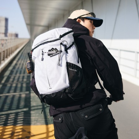 Рюкзак Naturehike CNK2300BB017 Helium 25 л черный