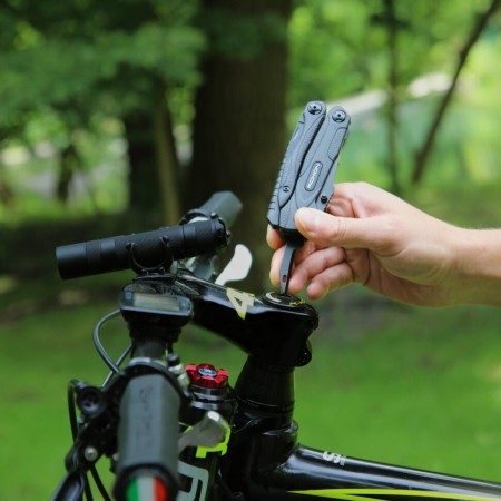 Уцененный товар Мультитул Roxon Spark CM1349(Комплектация полная. Мелкий дефек)