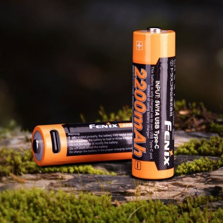 Аккумулятор AA Fenix ARB-L14-2200U с разъемом для USB