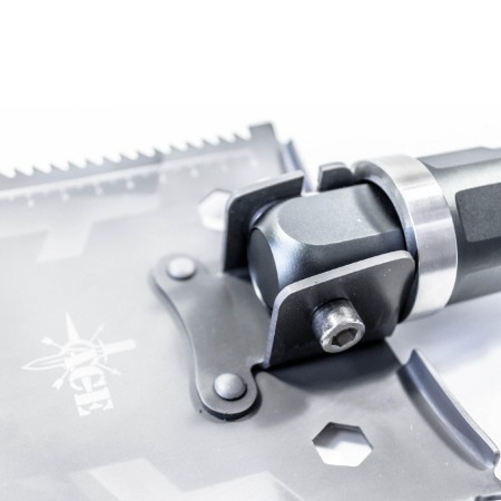 Уцененный товар Многофункциональная лопата ACE A4-23 (В компл-ции нет: фонаря и аккумулятора)