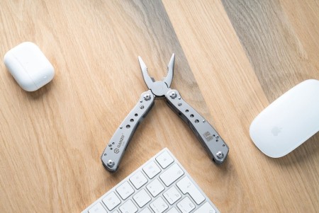 Уцененный товар Мультитул Ganzo G201 (22 в 1)(Новый. Расхождение губок)