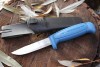 Уцененный товар Нож Morakniv Basic 546, нержавеющая сталь, синий, 12241(Новый. На одной стороне клинка по середине, ближе к рукояти щербинка 5 мм)