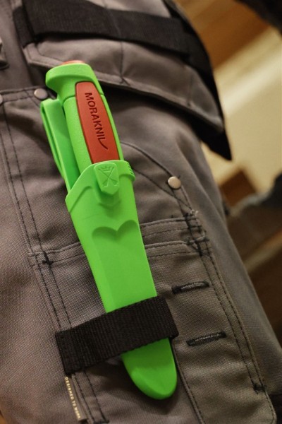 Нож Morakniv Basic 546 лимитированный 2024 нержавеющая сталь, пласт. ручка (зеленая) терракотовая вставка, 14282