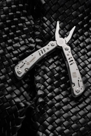 Уцененный товар Мультитул Ganzo G301 (26 в 1)(Б/У. Состояние хорошее. Полн. комплект)