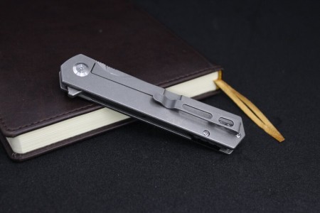 Уцененный товар  Нож Firebird FH12-SS(На накладке нет заглушки с винтом под выемку)