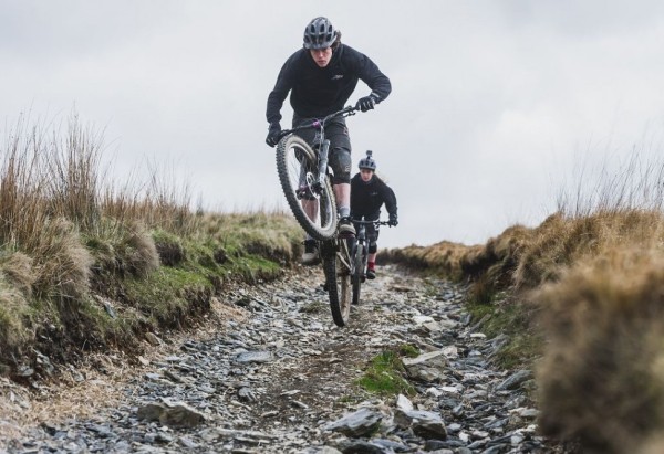 Водонепроницаемые носки Dexshell Wading черный/зеленый