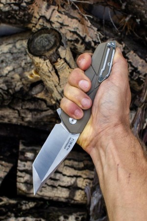 Нож складной Ruike P138-W песочный