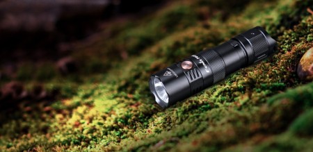 Фонарь Fenix тактический PD25R