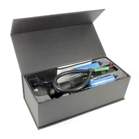 Уцененный товар Фонарь для дайвинга Ferei W152 CREE XM-L (холодный свет диода)(Новый. Полный комплект. Упаковка потрепан)