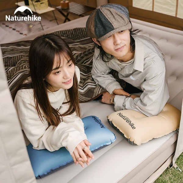 Самонадувная подушка Naturehike Light Blue for Glamping/Camping/Travel/Office/Car, 6927595777411