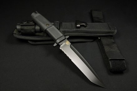 Нож Extrema Ratio Dobermann III полусеррейтор, EX_180DOBIIITESR