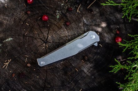 Нож Ruike P108-SF серебряно-синий