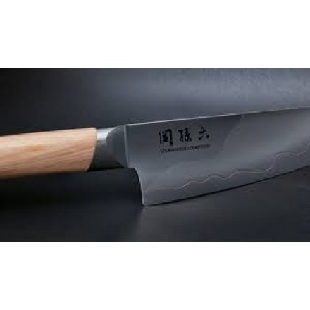 Нож шеф KAI MGC-0406